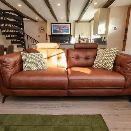 Dove בית נופש *