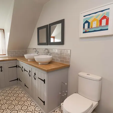 בית נופש Dove *