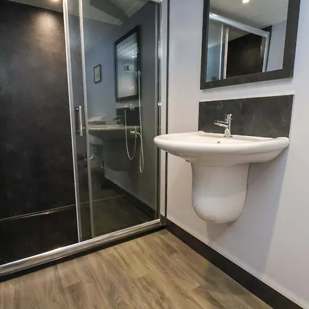 Dove בית נופש Sneaton